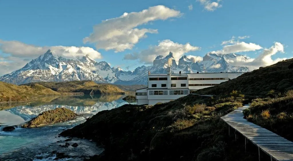 Explora Patagonia  background