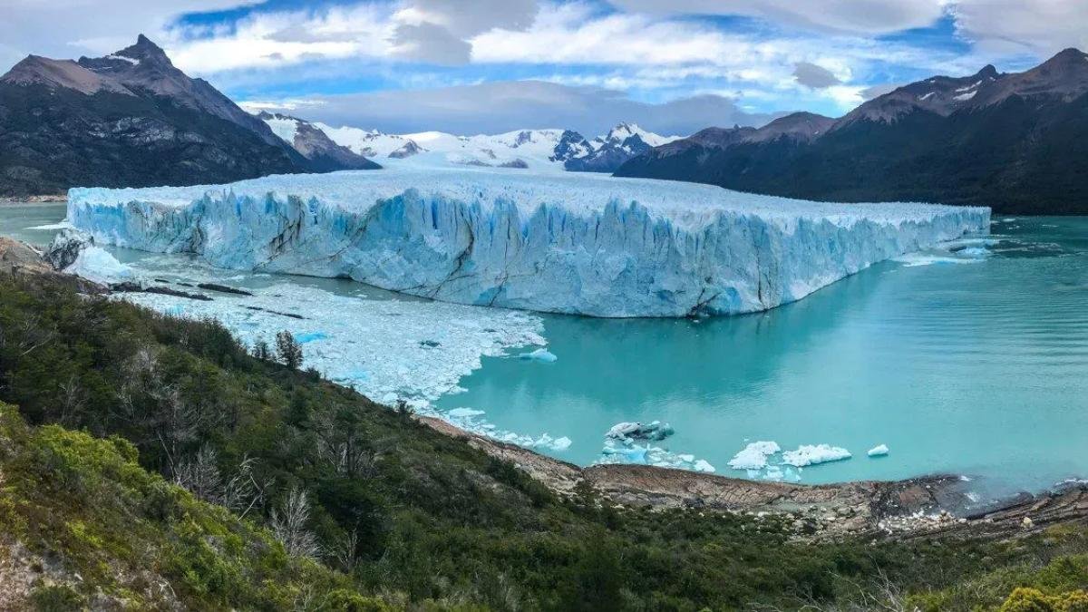 Perito Moreno Tour: Balconies - Image 7