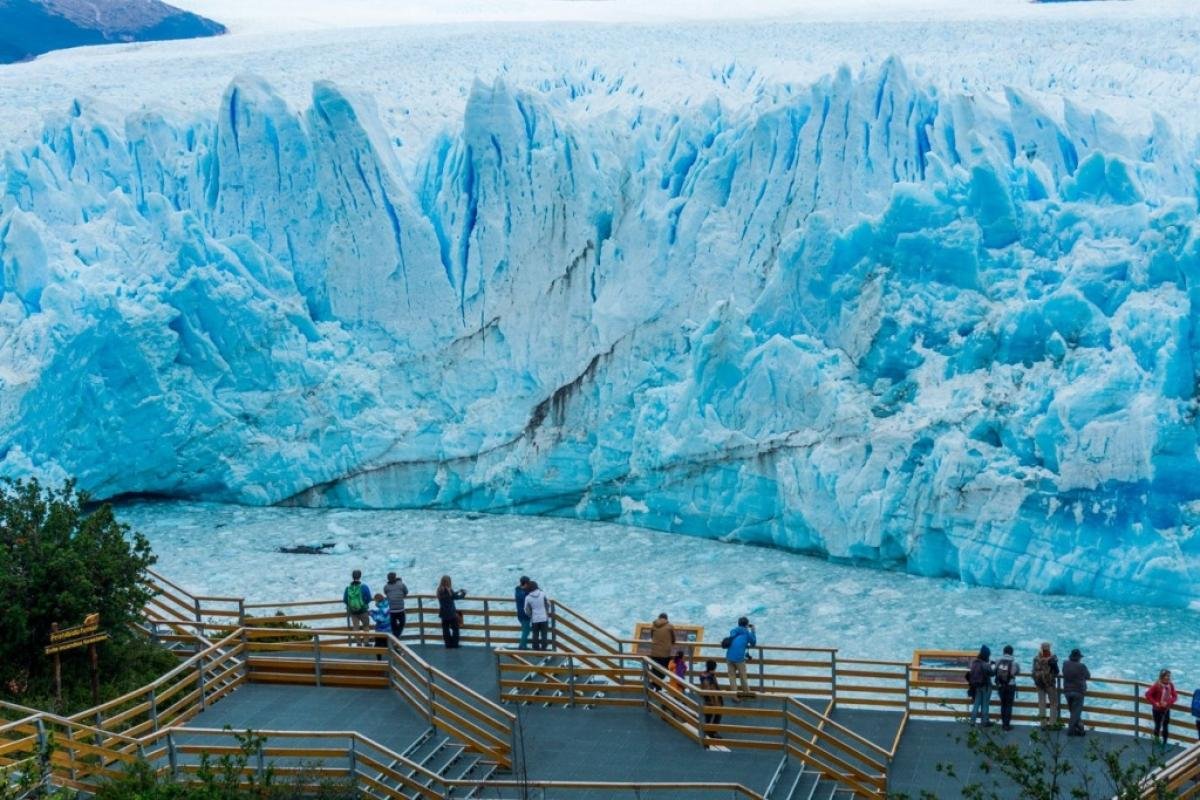 Perito Moreno Tour: Balconies - Image 8