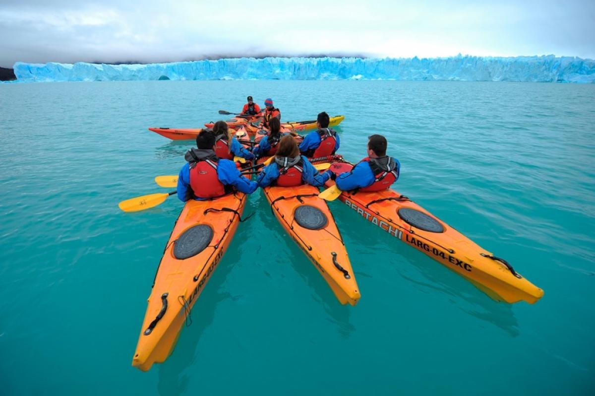 Perito Moreno Kayak Experience - Image 1