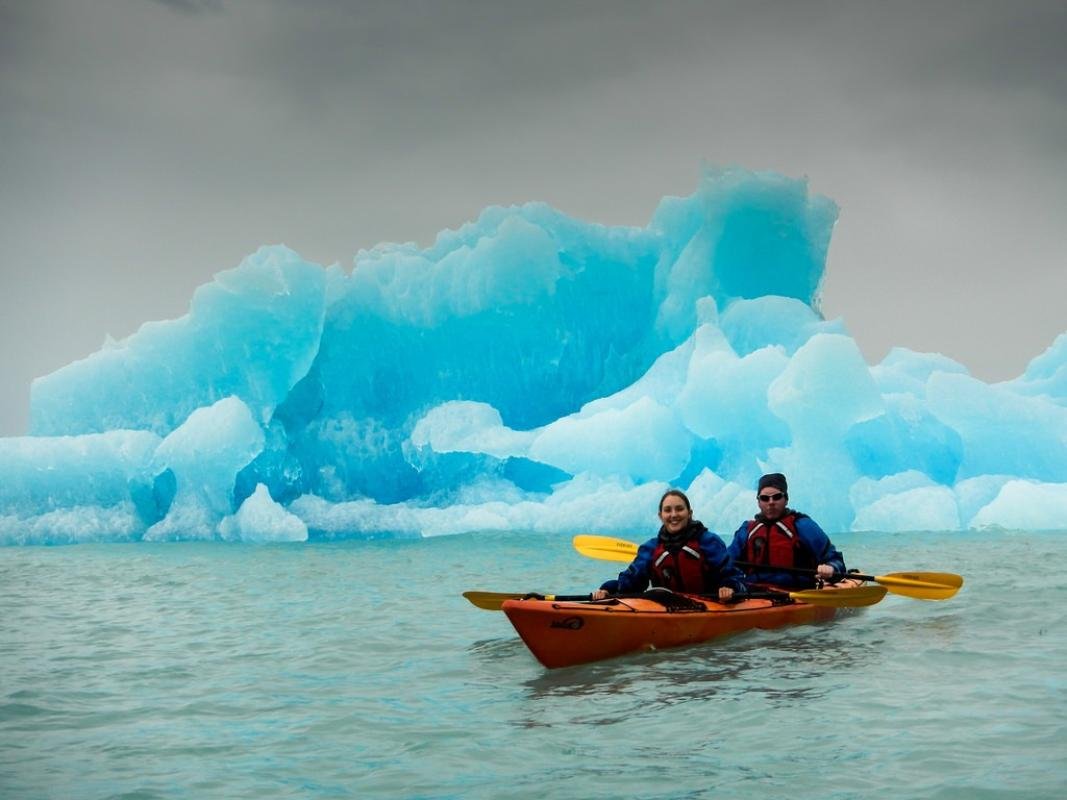 Perito Moreno Kayak Experience - Image 5