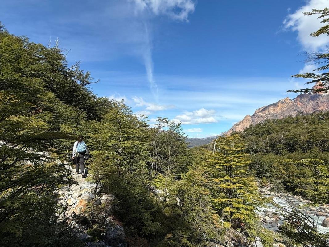 Los Huemules Reserve Laguna Azul El Chalten - Image 5