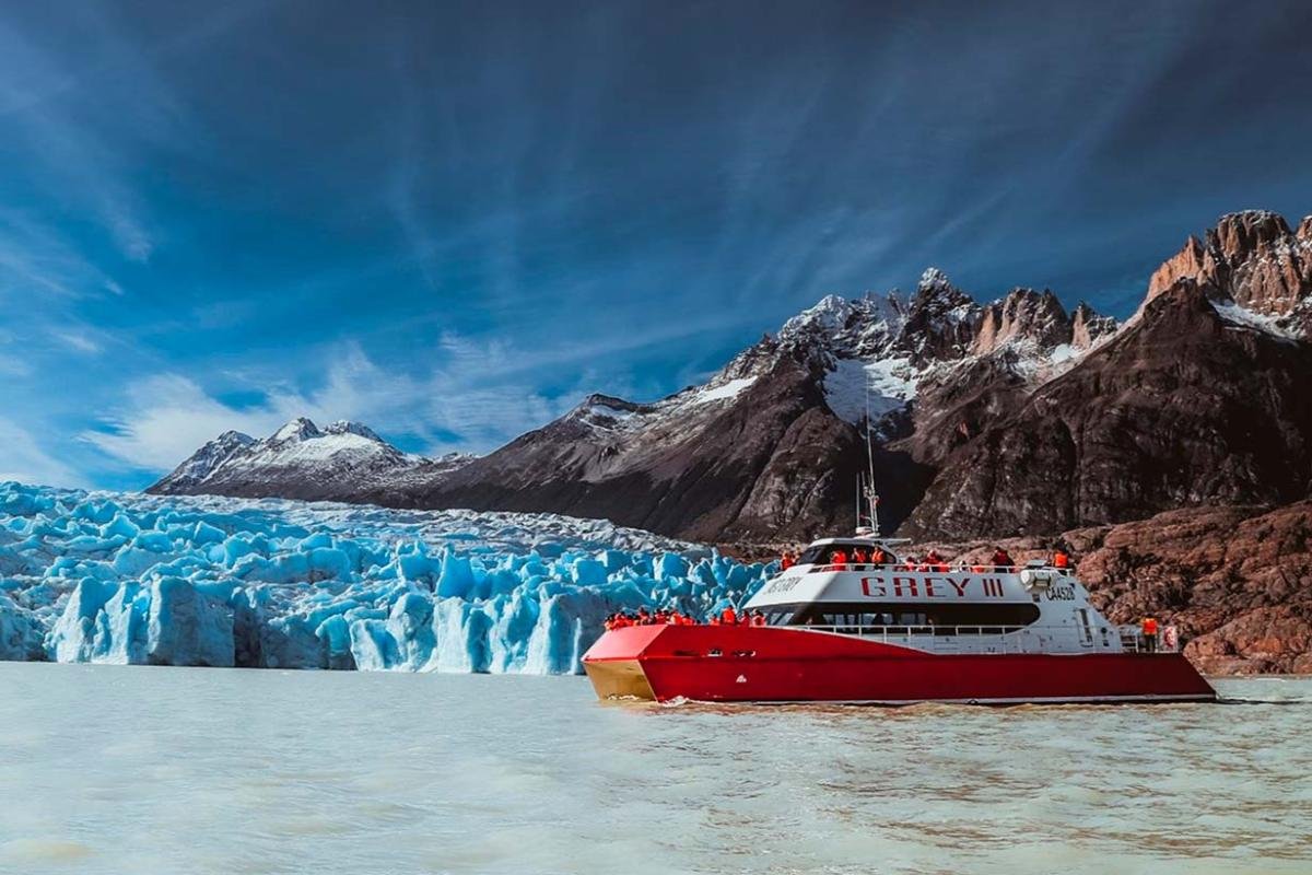Torres del Paine Full-Day Tour from Puerto Natales to El Calafate - Image 2