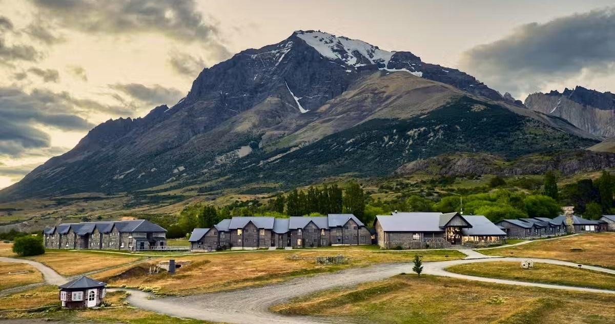 Full Day Torres del Paine from Puerto Natales  - Image 11