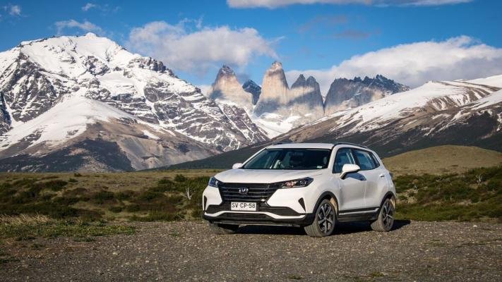 How to Cross El Calafate to Torres del Paine