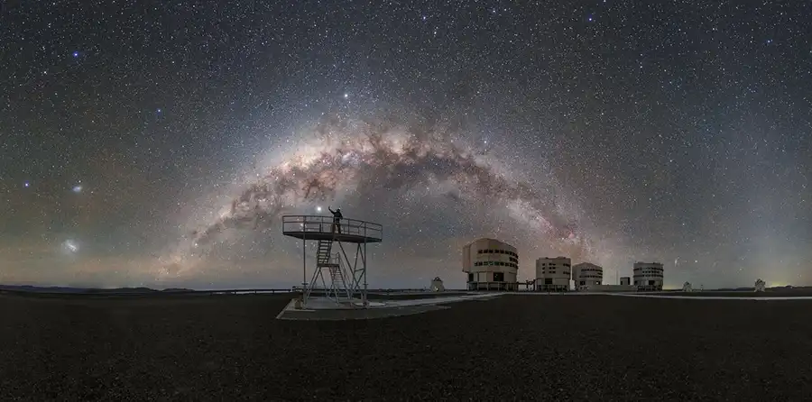 Paranal stargazing observatory atacama chile