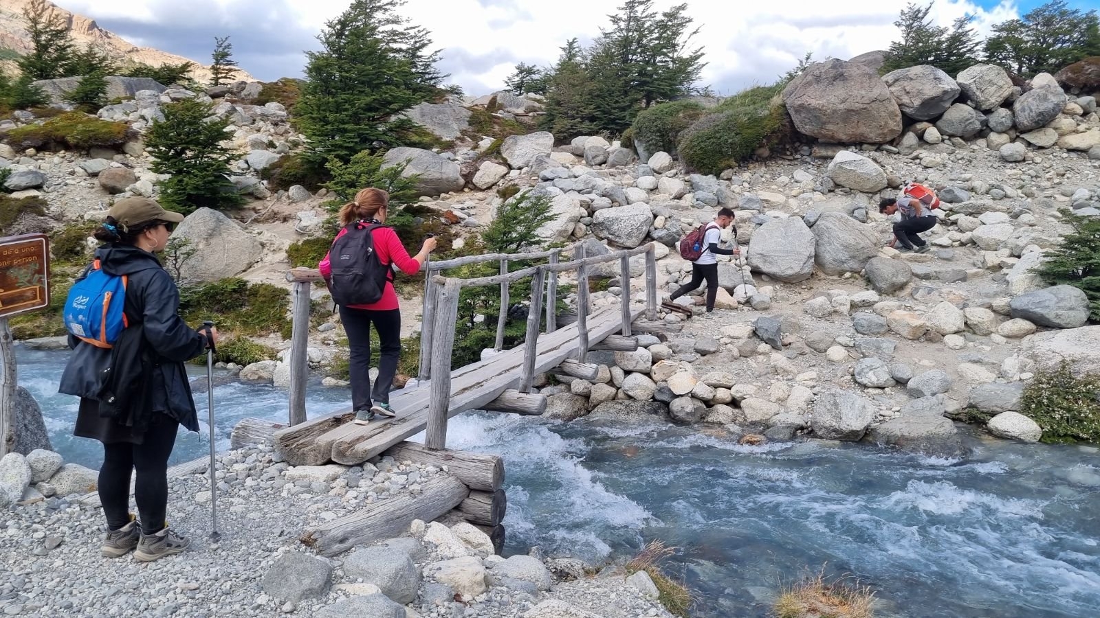 Laguna-de-los-tres-fitz-roy-el-chalten-rio-blanco