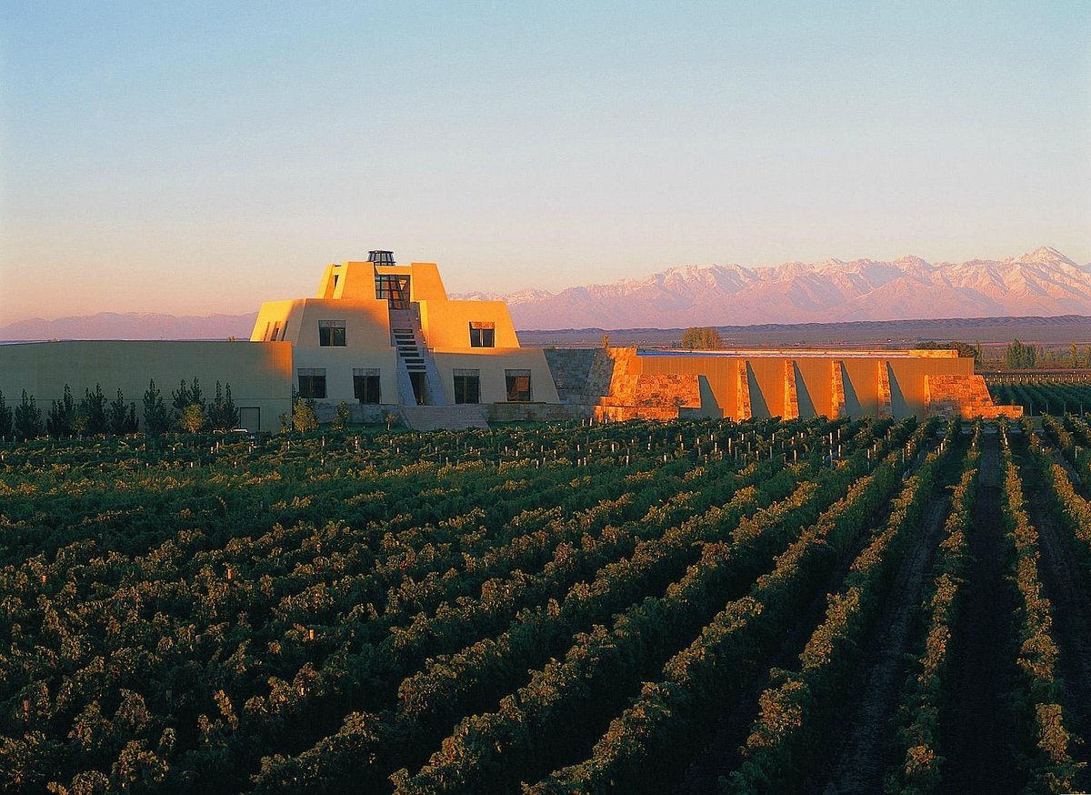 Bodega Catena Zapata Mendoza Argentina
