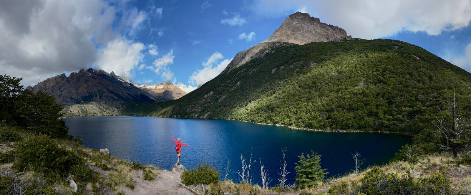 Laguna Azul Reserva Los Huemules El Chalten