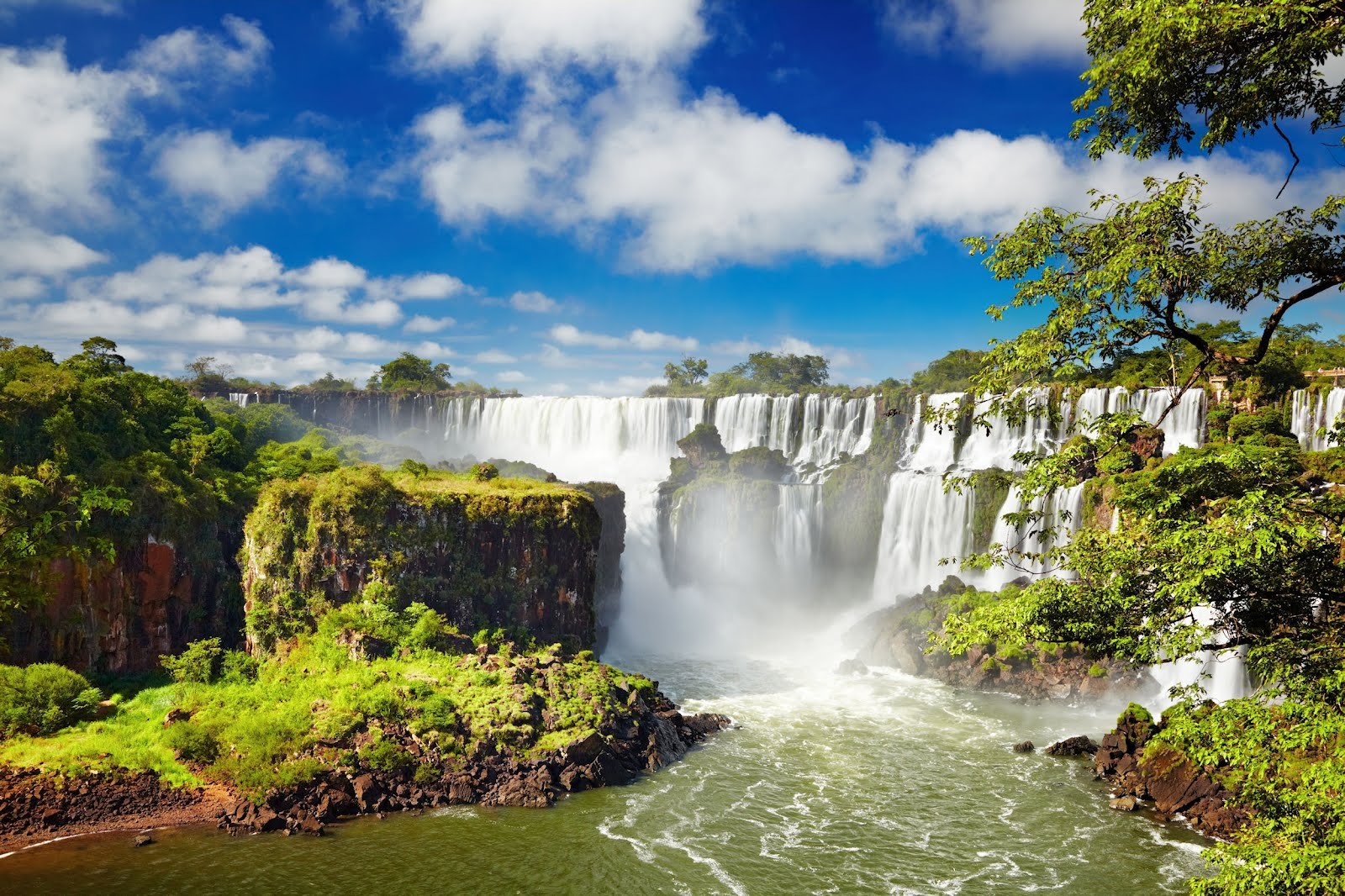 iguazu falls argentina 