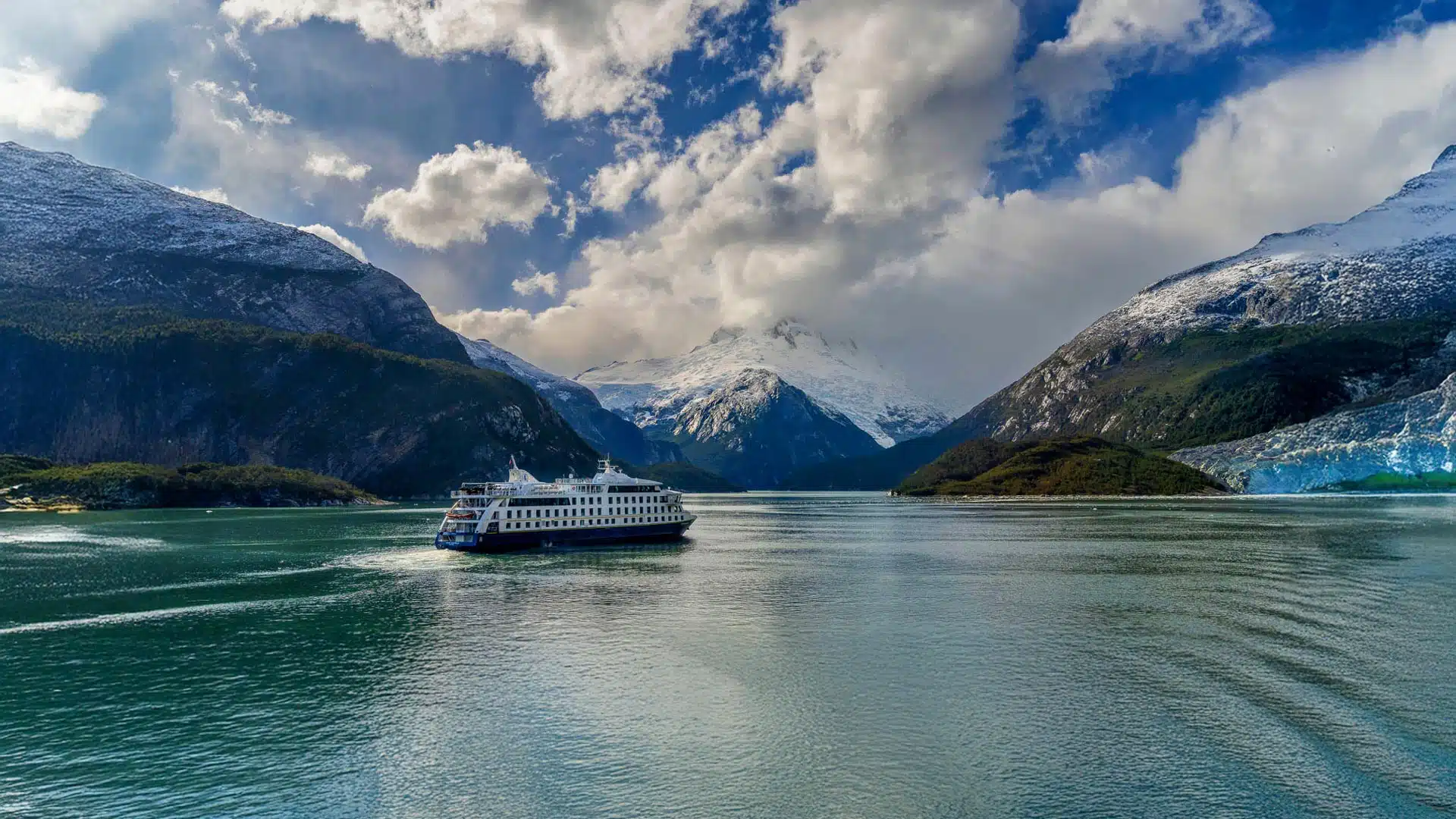 Patagonian Explorer - Australis