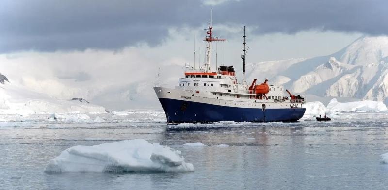 Polar Circle Antarctica Cruise